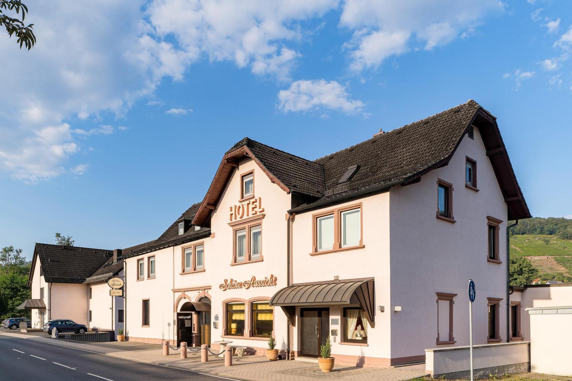 Hotel Straubs Schoene Aussicht クリンゲンベルク・アム・マイン エクステリア 写真
